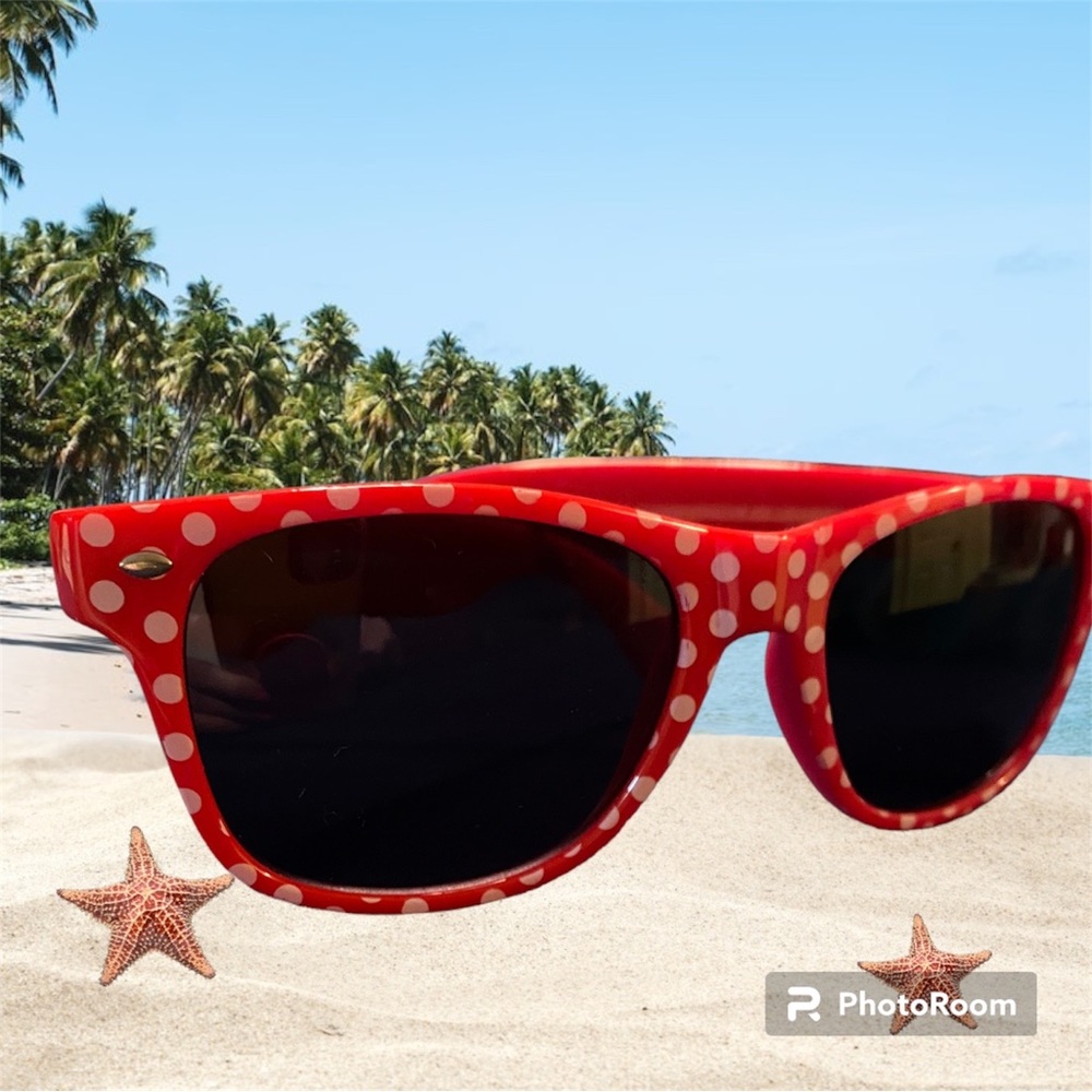 NEW RED AND WHITE POLKA DOT SUNGLASSES